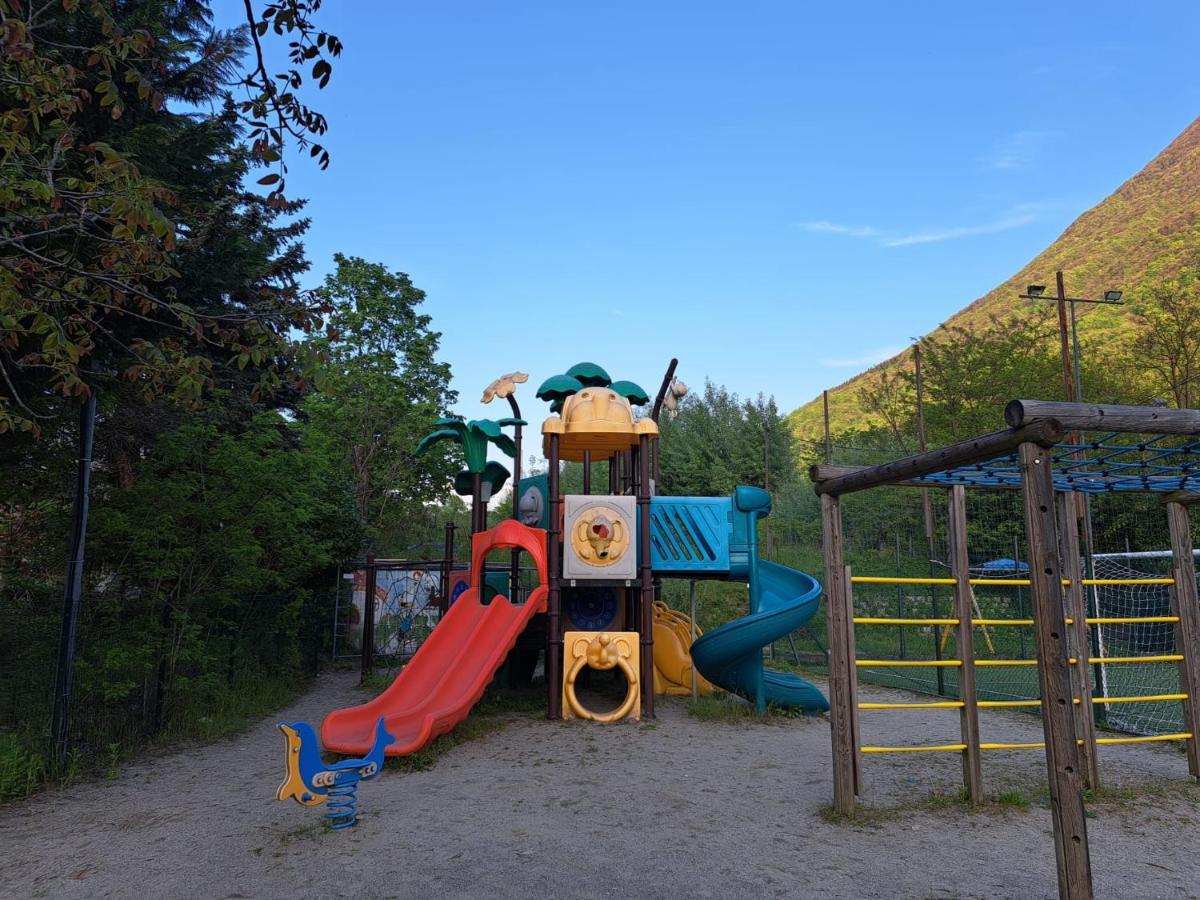 Chalet Lake Lugano, Vienna 18 Villa Порлеца Екстериор снимка